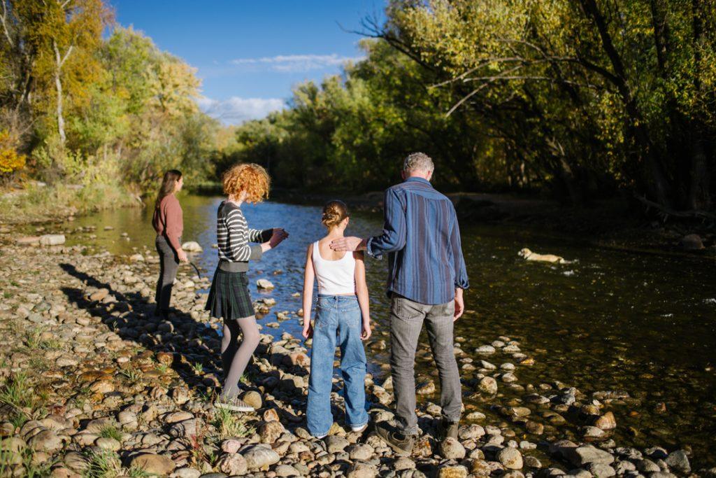 Family photos Poudre River in Fort Collins